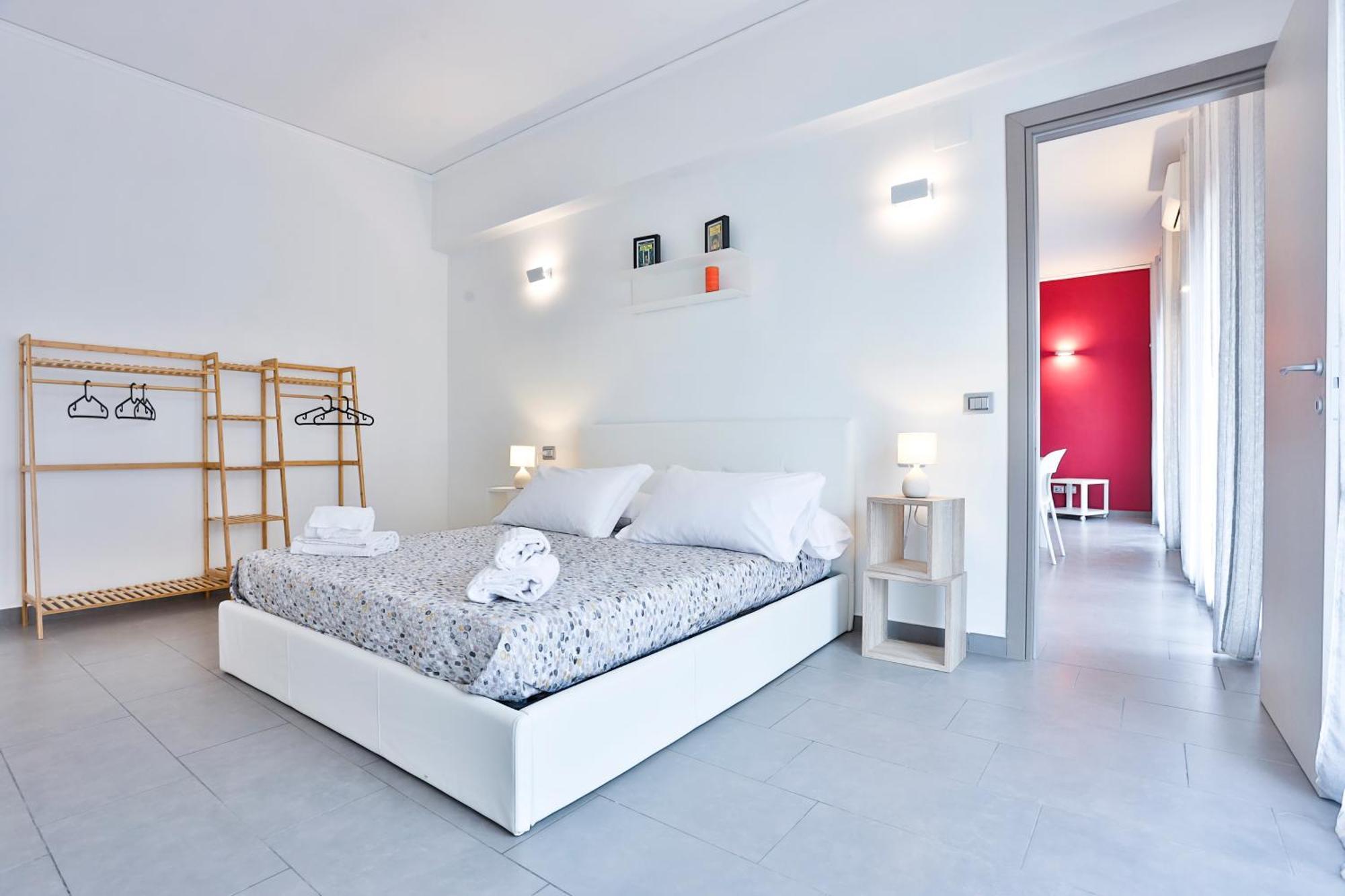 Casa Chiara - Materdei & Salvator Rosa Metro Apartment *